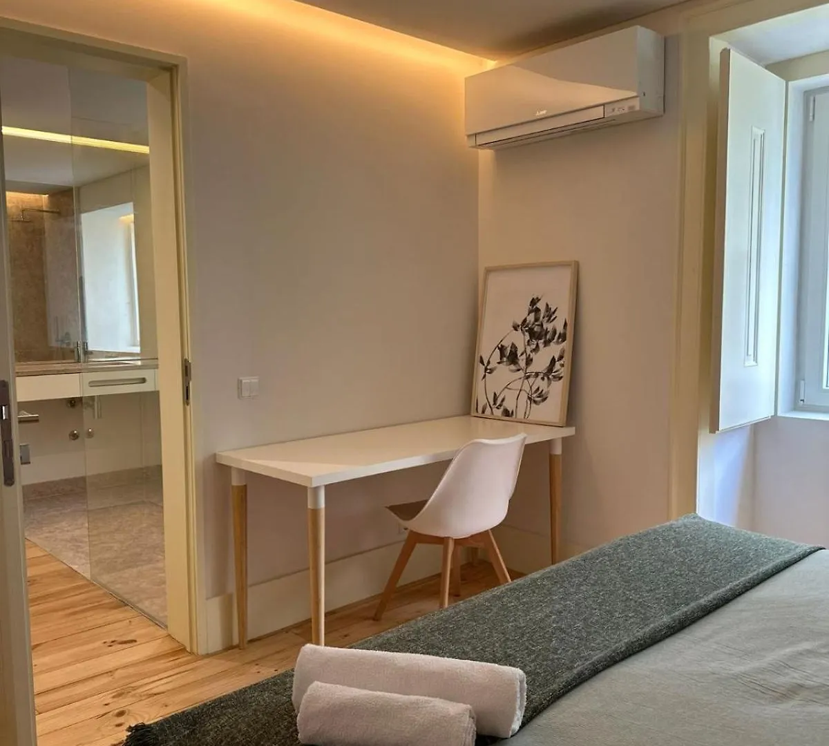 Privade Room In Baixa With Private Bathroom Lisboa