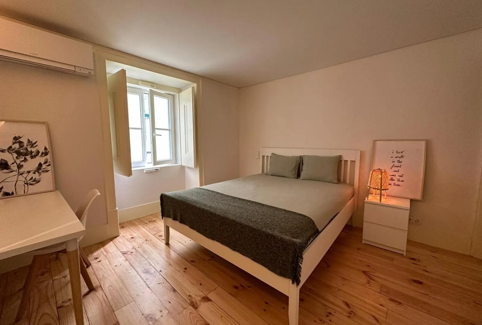 Privade Room In Baixa With Private Bathroom Lisboa